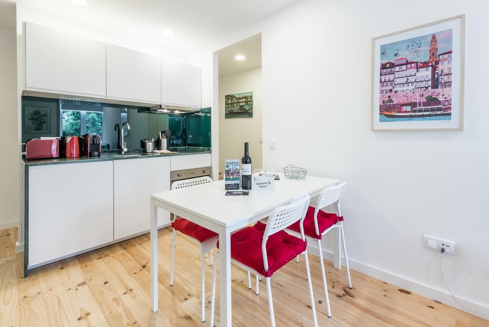 Guestready - Belas Artes Duplex Порто Екстериор снимка